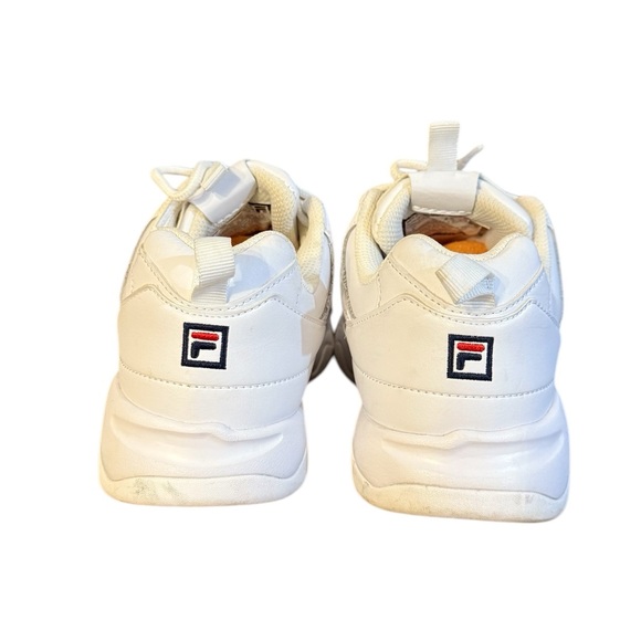 Fila Disarray Sneaker In White Leather Women’s Size 8 - Picture 2 of 8